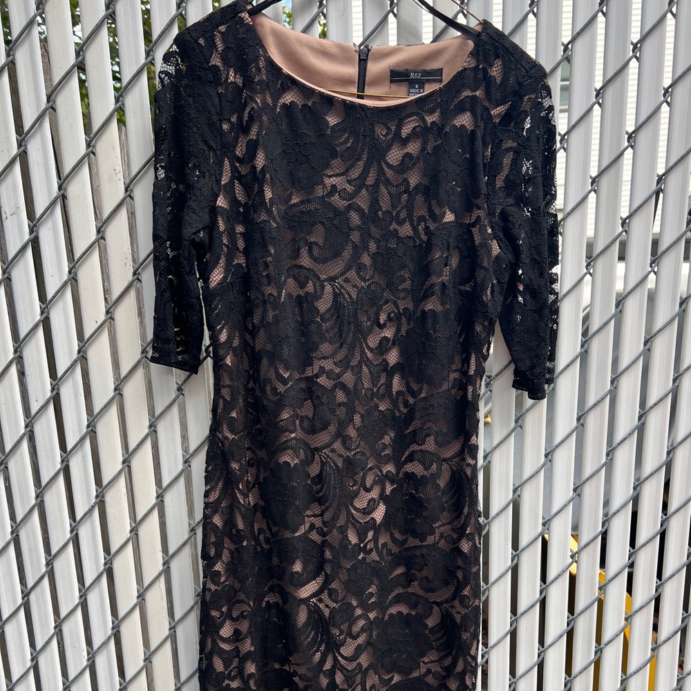 R&K Nude/Black Lace Dress 3/4 Sleeve Dress Women’s Size 6- Comfy! Like new!